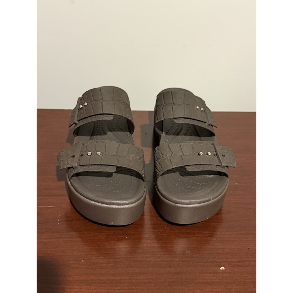 CROCS Women 9 Espresso Brooklyn Buckle Wedges Platform Slides Sandals NWOT - Picture 6 of 6